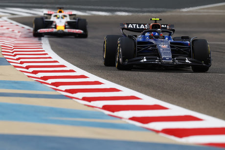 Bahrajn: Druhý deň testovania Sainza