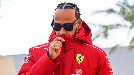 Búranie vo Ferrari: Zasiahla tím do Hamiltona?