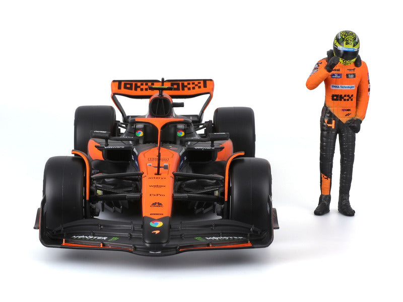 McLaren modelové auto, bburago, Lando Norris, 1:24, #4, MCL38, s pilotom