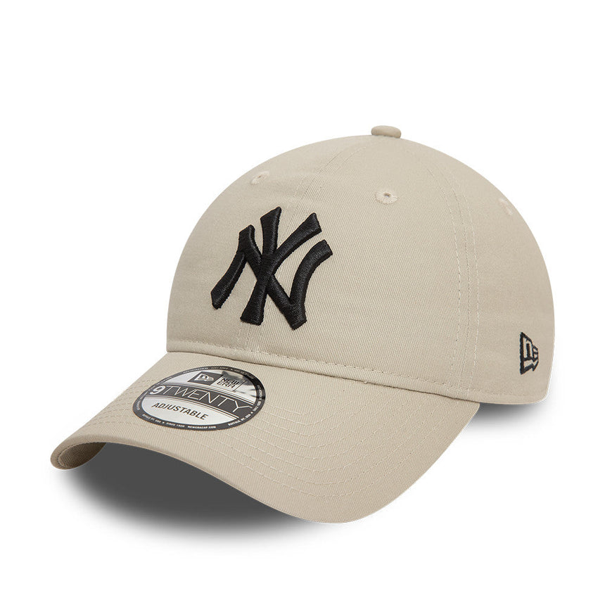Čiapka New York Yankees, s čiernym logom, New Era, 9TWENTY, základná, béžová