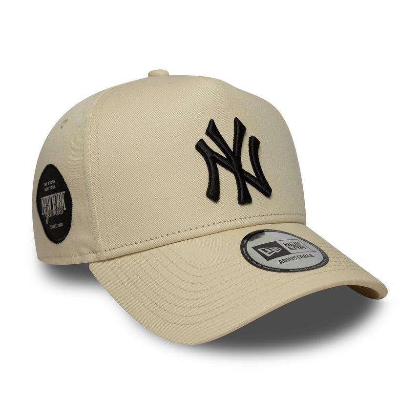 Čiapka New York Yankees, béžová, bočná nášivka, A-frame, New Era, 9FORTY, béžová