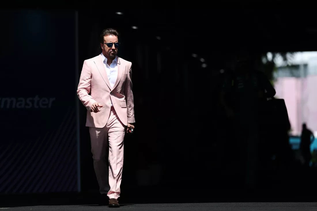 Alonso postúpil do Q2 vďaka vylepšeniam Aston Martinu