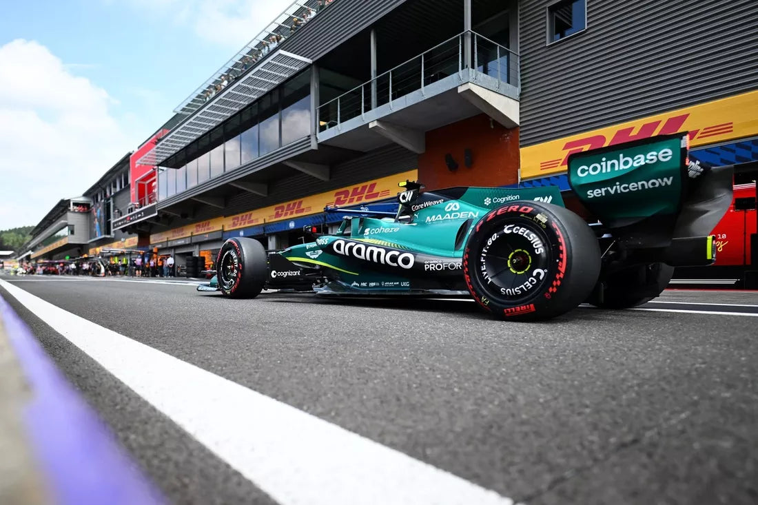 Woody Johnson získal podiel a funkciu v Aston Martine