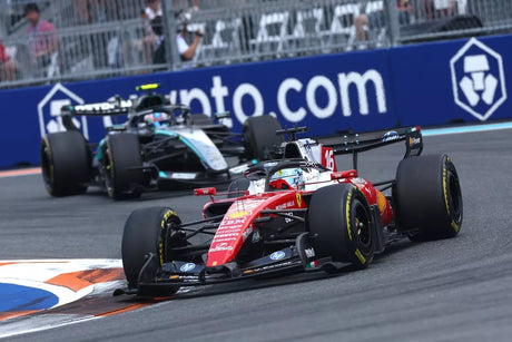 Palmer hodnotí chyby Ferrari v boji o titul
