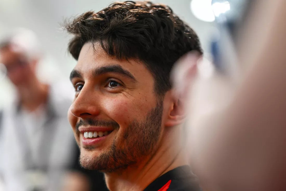 Ocon hodnotí desať rokov v seriáli a lekcie kariéry