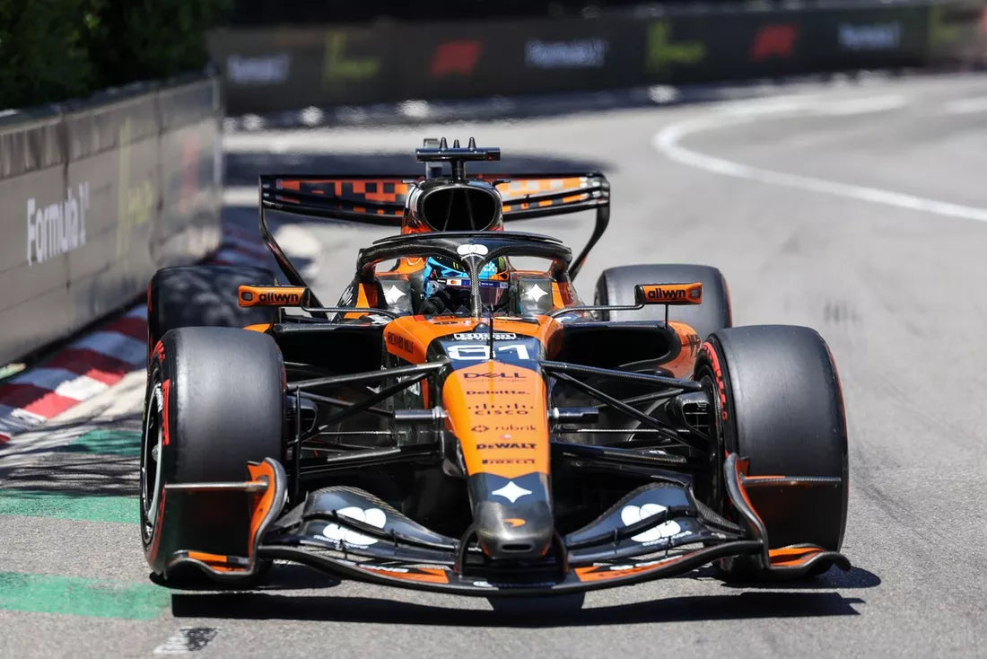 Prečo bol McLaren pomalší na rovinách ako Mercedes