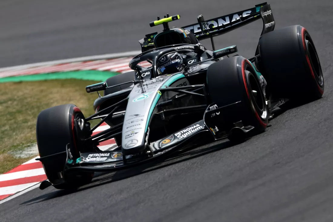 Mercedes hľadá príčiny slabého výkonu v zákrutách