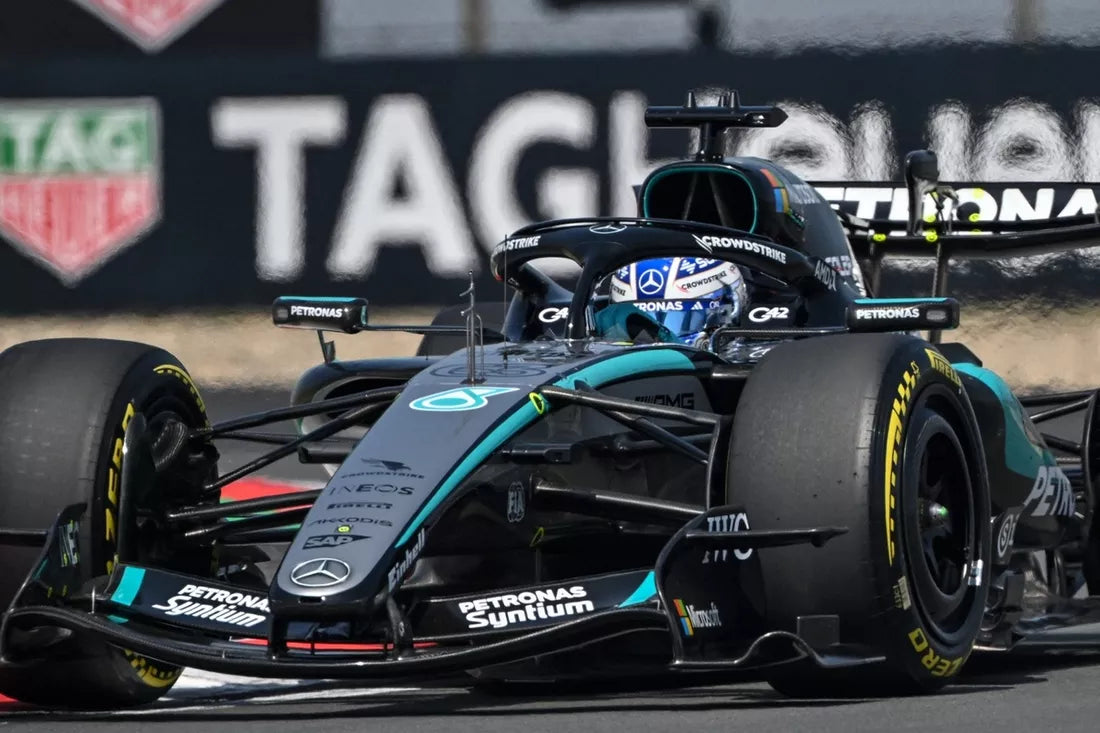 Mercedes predstavuje nové podlahy a bočné panely W17