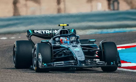 Mercedes Šokuje F1: Tajná Medzera v Pravidlách Motorov Odhalená!