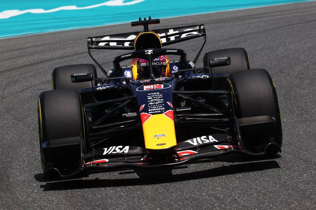 Verstappen najrýchlejší v prvej voľnej jazde