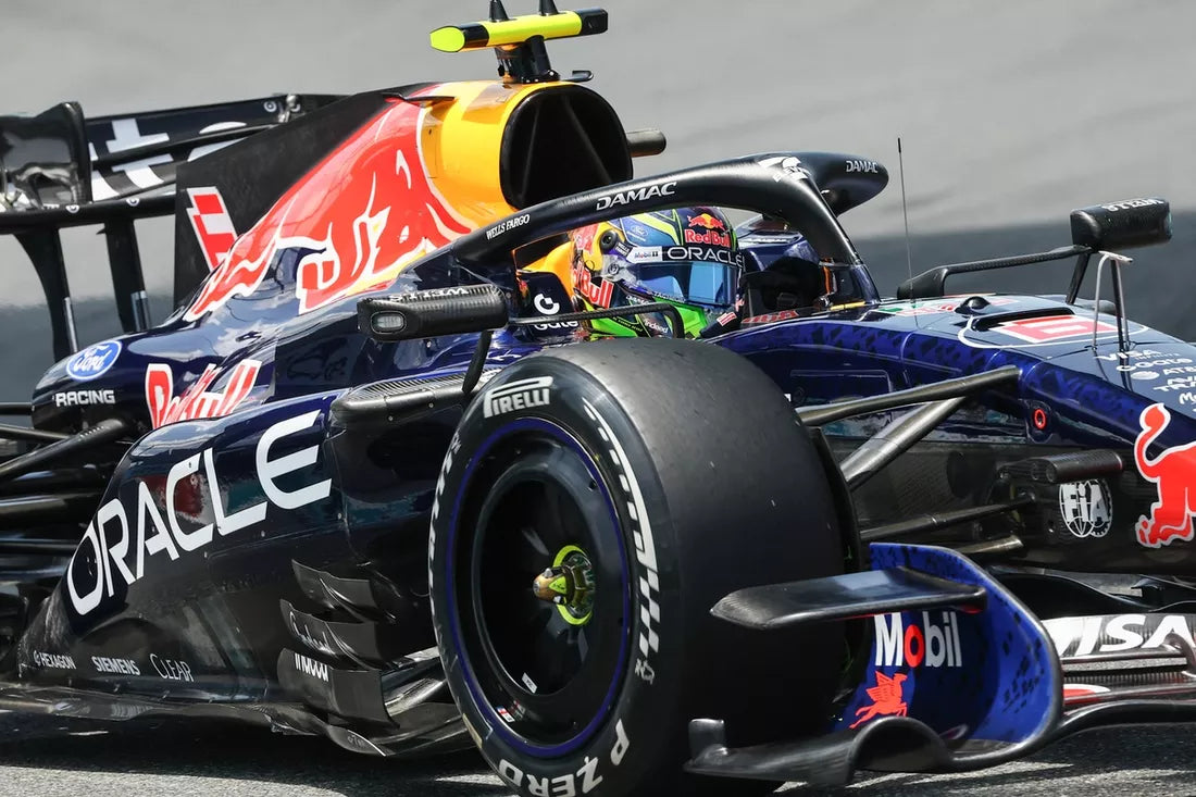 Red Bull má najlepší motor bez vývojových tokenov