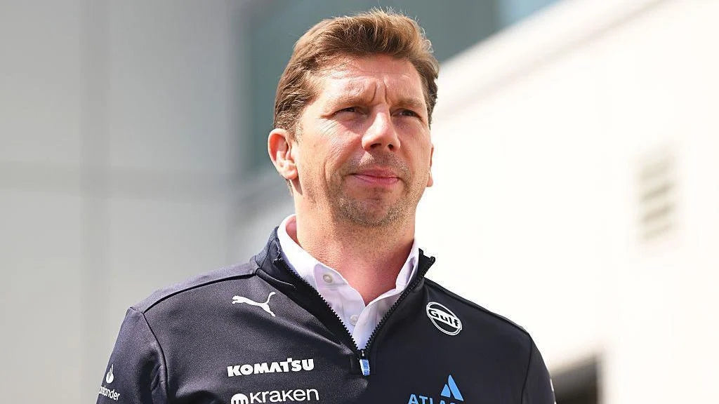Vowles o problémoch Williamsu a reakcii jazdcov