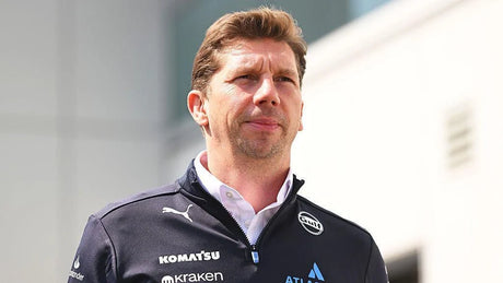 Vowles o problémoch Williamsu a reakcii jazdcov