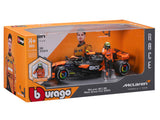 McLaren modelové auto, bburago, Lando Norris, 1:24, #4, MCL38, s pilotom