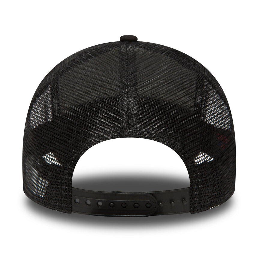 Šiltovka New York Yankees, New Era, truckerská, úplne čierna