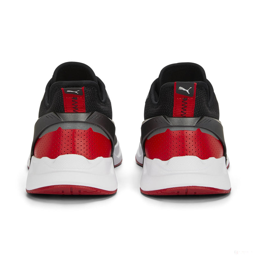 Topánky PUMA Ferrari IONSpeed 2, PUMA black-PUMA white-Rosso Corsa - FansBRANDS®