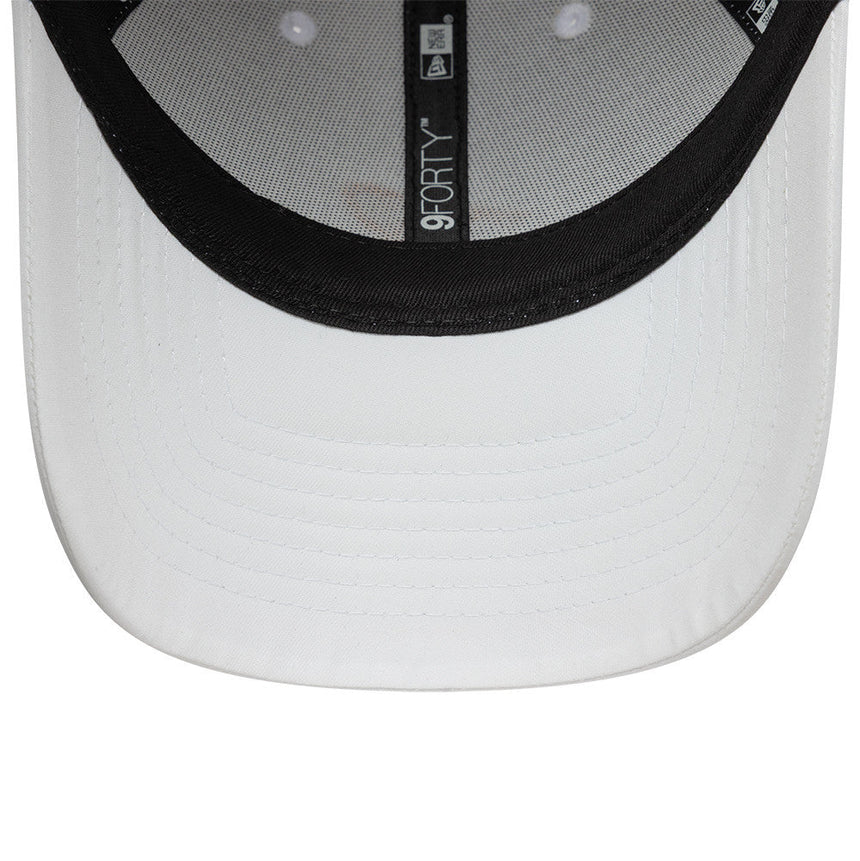 McLaren čiapka, sezónna, New Era 9FORTY, biela