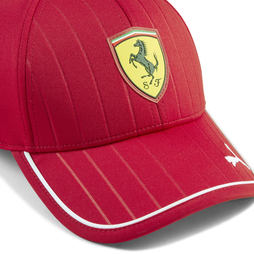 Ferrari tímová šiltovka 🔥